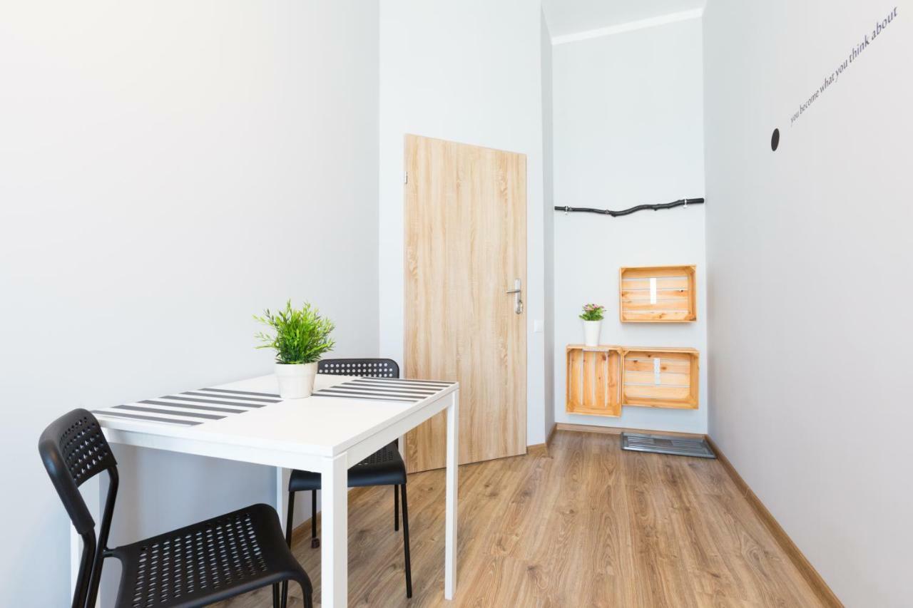 Dot Hostel - Pokoje I Noclegi W Centrum Bielsko-Biala Luaran gambar